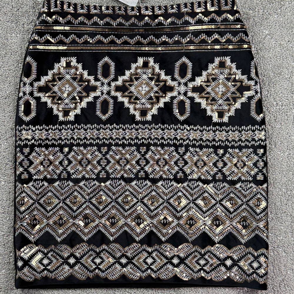 Karen Kane Tinsel Town Skirt M Black Gold Sequin Embroidered NWT USA
